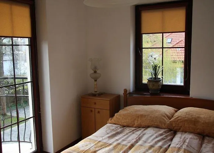 Farage 홈스테이 *